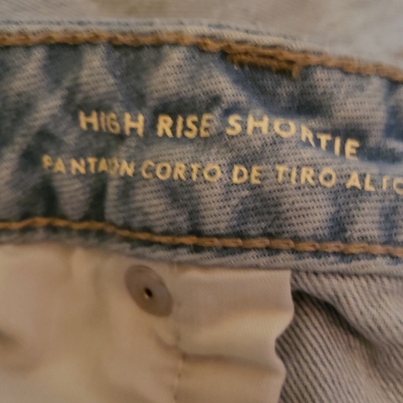 Size 12 Universal Thread shorts - Picture 5 of 6